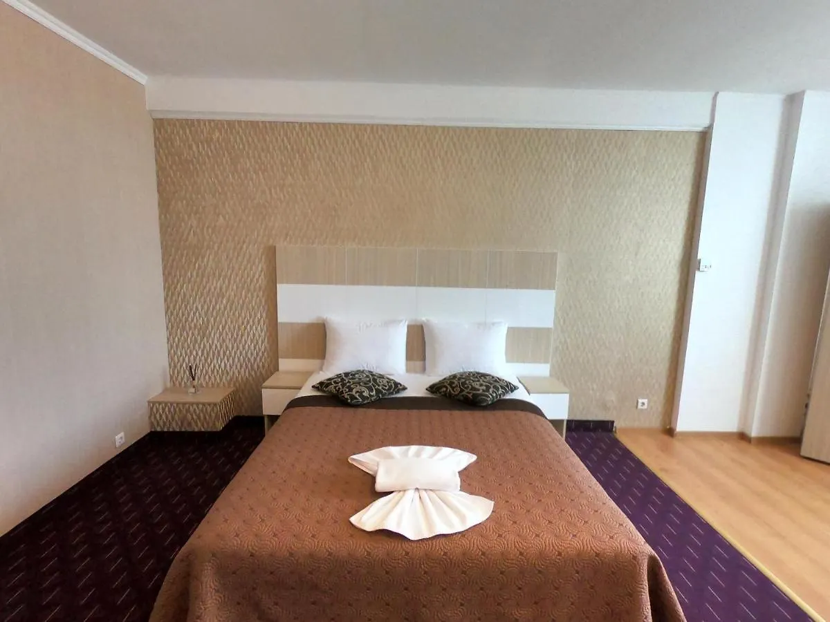 ***  Hotel Mon Caprice Bükreş Romanya