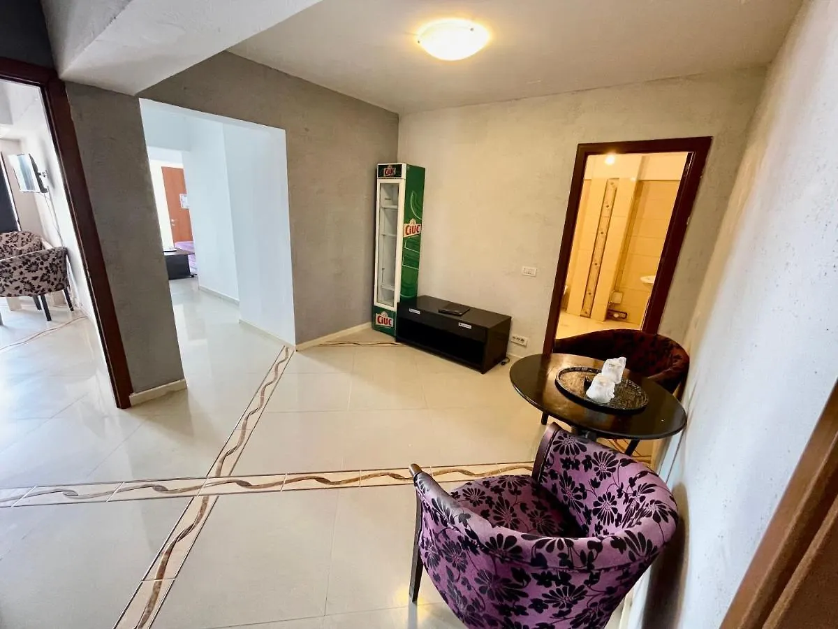 Hotel Mon Caprice Bükreş