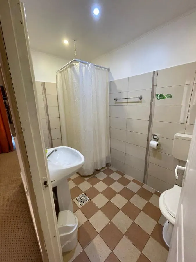 Hotel Mon Caprice Bükreş