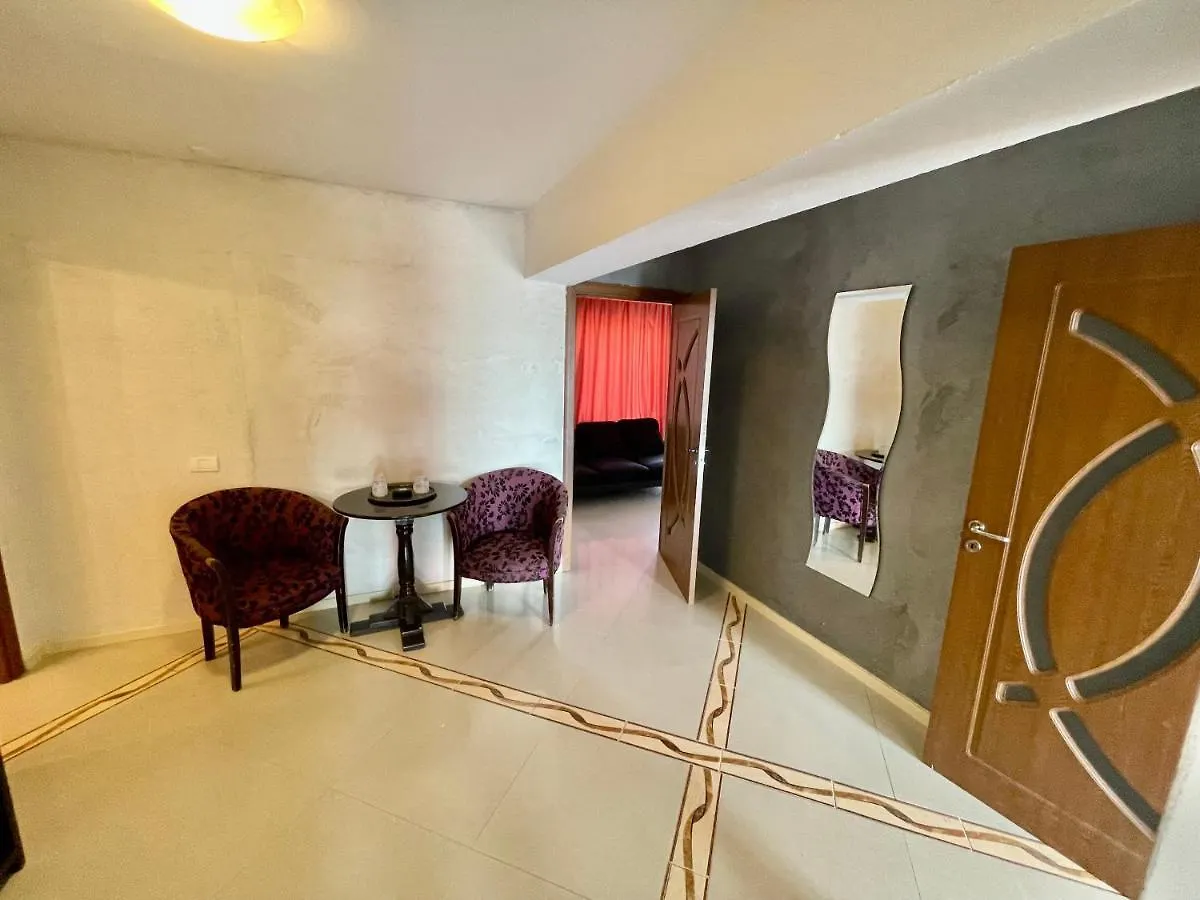 ***  Hotel Mon Caprice Bükreş Romanya