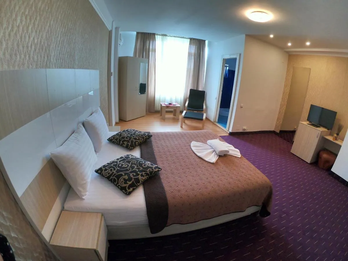 Hotel Mon Caprice Bucharest