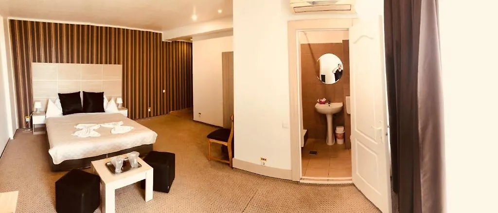 Hotel Mon Caprice Bucharest