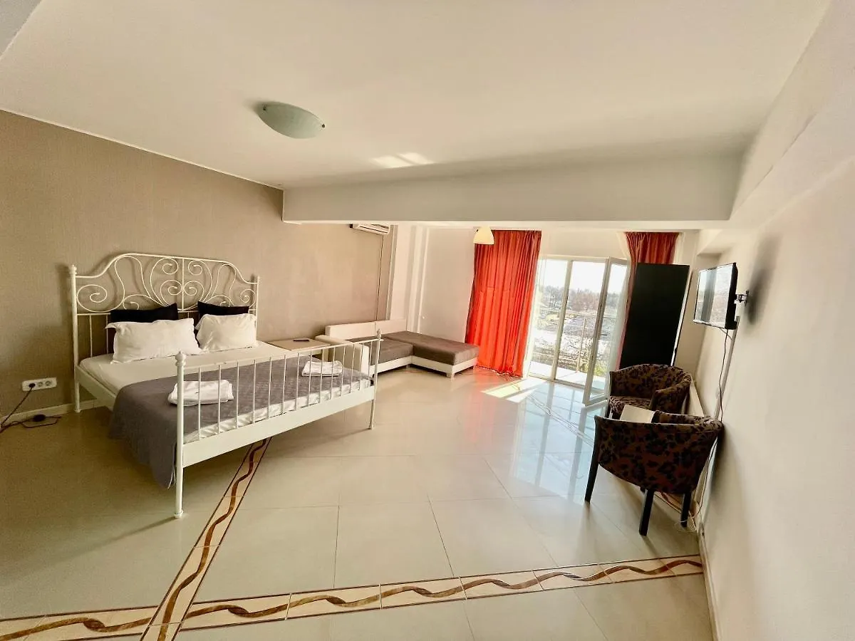 Hotel Mon Caprice Bucharest